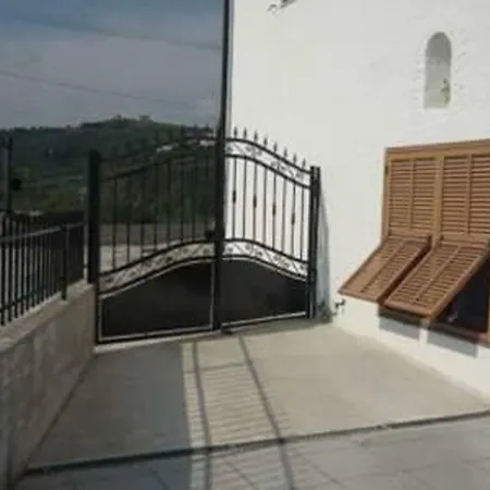 Casa Vacanze Reg. Avreghi Civezza