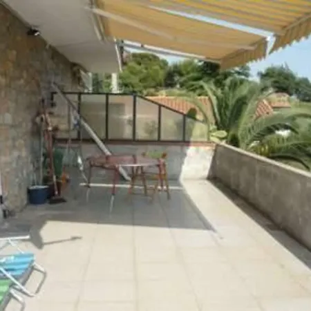 Casa Vacanze Reg. Avreghi Civezza